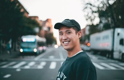 吾爱吃瓜：某综艺嘉宾罢录事件内幕，制作方连夜剪辑补拍